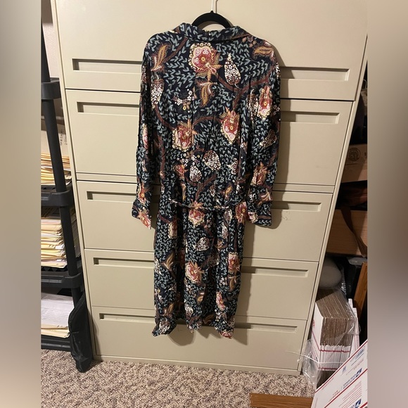 EUC Loft Floral Maxi Dress Size 24W - Picture 2 of 3